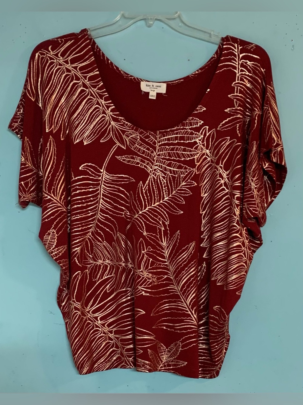 Kim & Cami burgundy and gold leaf print top, size L